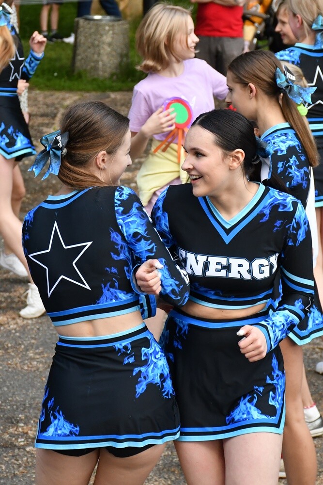 We wtorek, 30 maja w ramach obchodów Metropolitalnego Święta Rodziny pod hasłem "Rodzina – forum dialogu", w ogrodach Śląskiego Teatru Impresaryjnego odbył się XIII Festyn Rodzin Zastępczych.

fot. Jacek Knapik