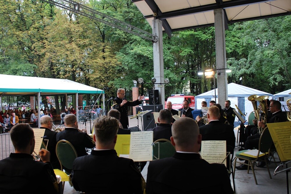 W orkiestrach dętych tkwi ogromna siła. Mogli się o tym przekonać wszyscy, którzy przyszli w niedzielę do parku im. A. Kozioła w Rudzie, by posłuchać uczestników XIX Międzynarodowego Festiwalu Orkiestr Dętych.