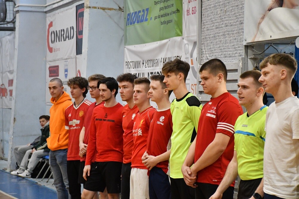 XVI Mistrzostwa Zespołu Szkół nr 6 w piłce nożnej halowej. / fot. Jacek Knapik