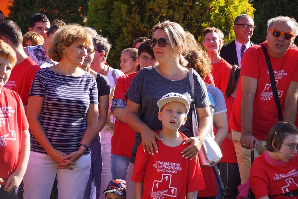 Dzisiaj na basenie letnim w Nowym Bytomiu przy ulicy Ratowników 2 odbywa się XVIII Miejska Olimpiada dla Osób z Niepełnosprawnością.