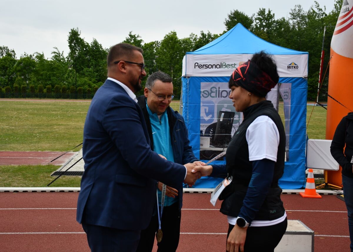 Za nami jubileuszowa, XX edycja Memoriału Radnego Jana Koniecznego, która przyciągnęła wielu pasjonatów biegania oraz marszów nordic walking.