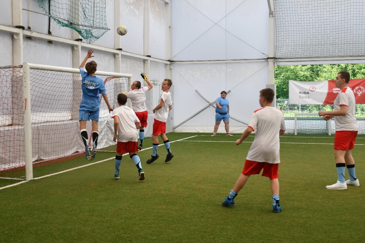 XXII Śląski Turniej w halowej Piłce Nożnej Olimpiad Specjalnych. / fot. Jacek Knapik