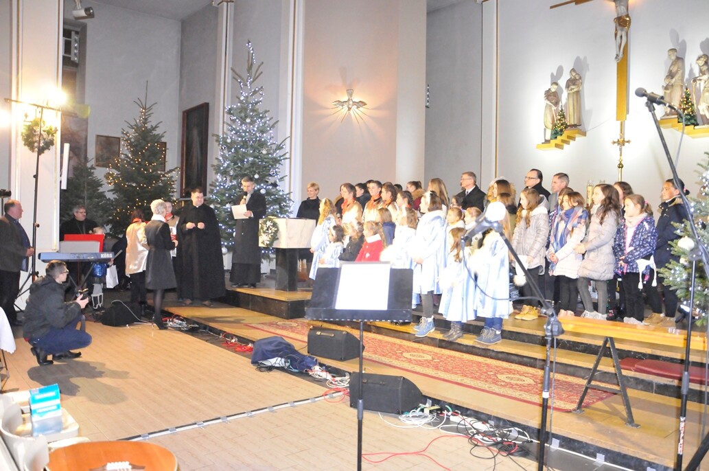 Fotorelacja z XXIV Rudzkiego Spotkania Kolędowego w Kościele na Czarnym Lesie.