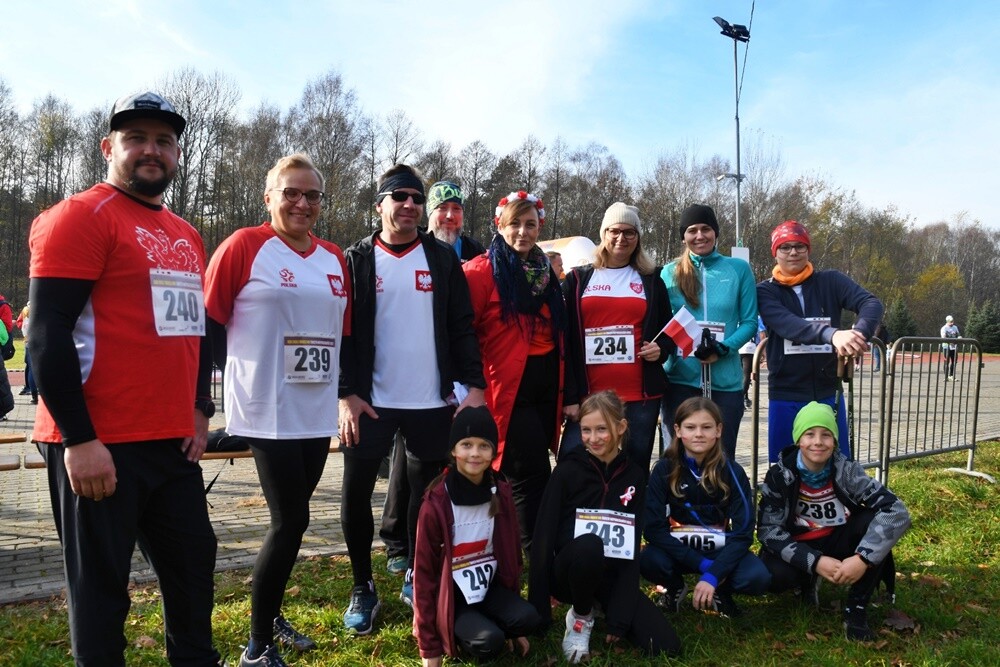 W lasach halembskich rudzianie świętowali 11 listopada na sportowo. Zostały tam zorganizowane XXIX Biegi Niepodległości. 

fot. Jacek Knapik