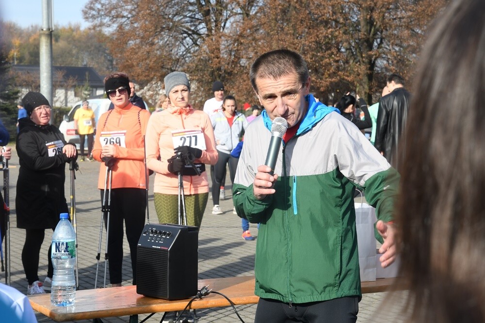 W lasach halembskich rudzianie świętowali 11 listopada na sportowo. Zostały tam zorganizowane XXIX Biegi Niepodległości. 

fot. Jacek Knapik