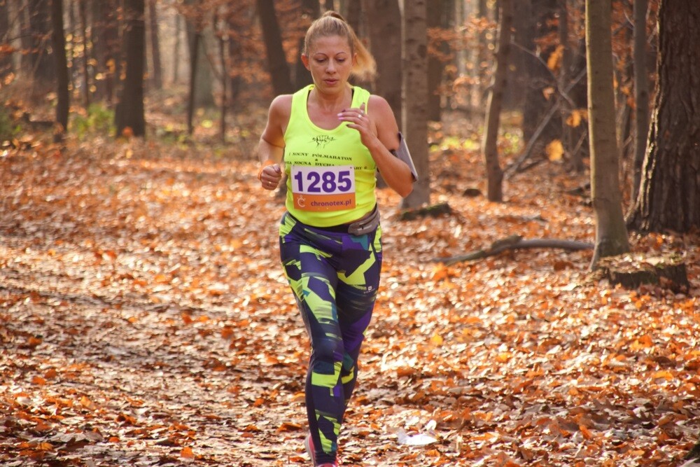 W lasach halembskich ponad 650 osób, świętowało dzisiaj 11 listopada na sportowo. Zorganizowano tam XXV Biegi Niepodległości.