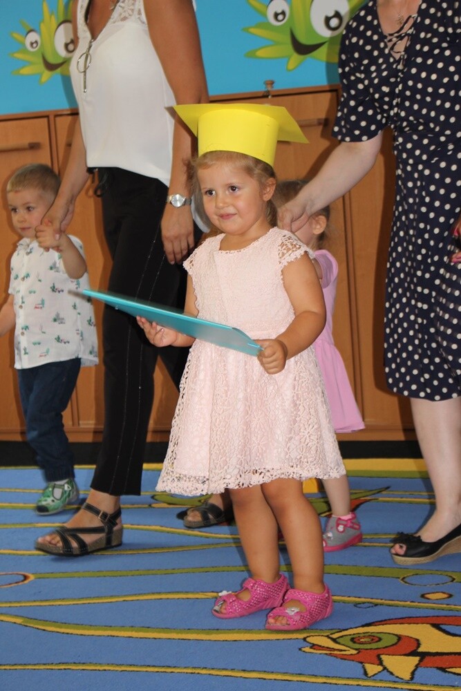 58 podopiecznych Żłobka Miejskiego w Rudzie Śląskiej powiększyło grono absolwentów placówki. Pierwsze lata edukacji upłynęły im w bardzo rodzinnej i radosnej atmosferze.