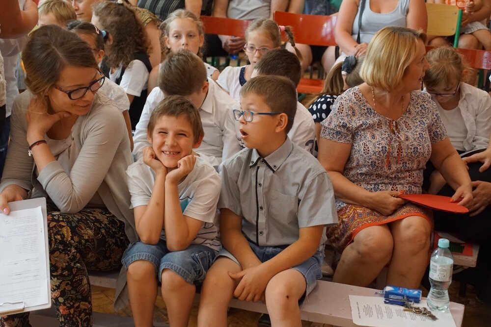 Podczas gali w Szkole Podstawowej nr 11 w Rudzie Śląskiej - Bielszowicach odbyło się uroczyste zakończenie Tygodnia Godności Osób Niepełnosprawnych. Klucze do bram miasta zostały przekazane na ręce prezydent miasta Grażyny Dziedzic. Tym samym dni, podczas których niepełnosprawni odgrywali główne role w mieście, dobiegły końca.