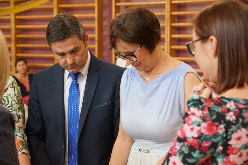 Podczas gali w Szkole Podstawowej nr 11 w Rudzie Śląskiej - Bielszowicach odbyło się uroczyste zakończenie Tygodnia Godności Osób Niepełnosprawnych. Klucze do bram miasta zostały przekazane na ręce prezydent miasta Grażyny Dziedzic. Tym samym dni, podczas których niepełnosprawni odgrywali główne role w mieście, dobiegły końca.