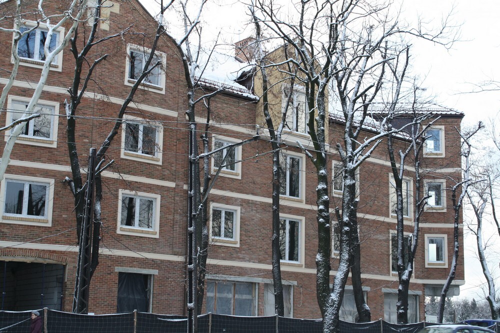 Zespół mieszkaniowy "Platany"