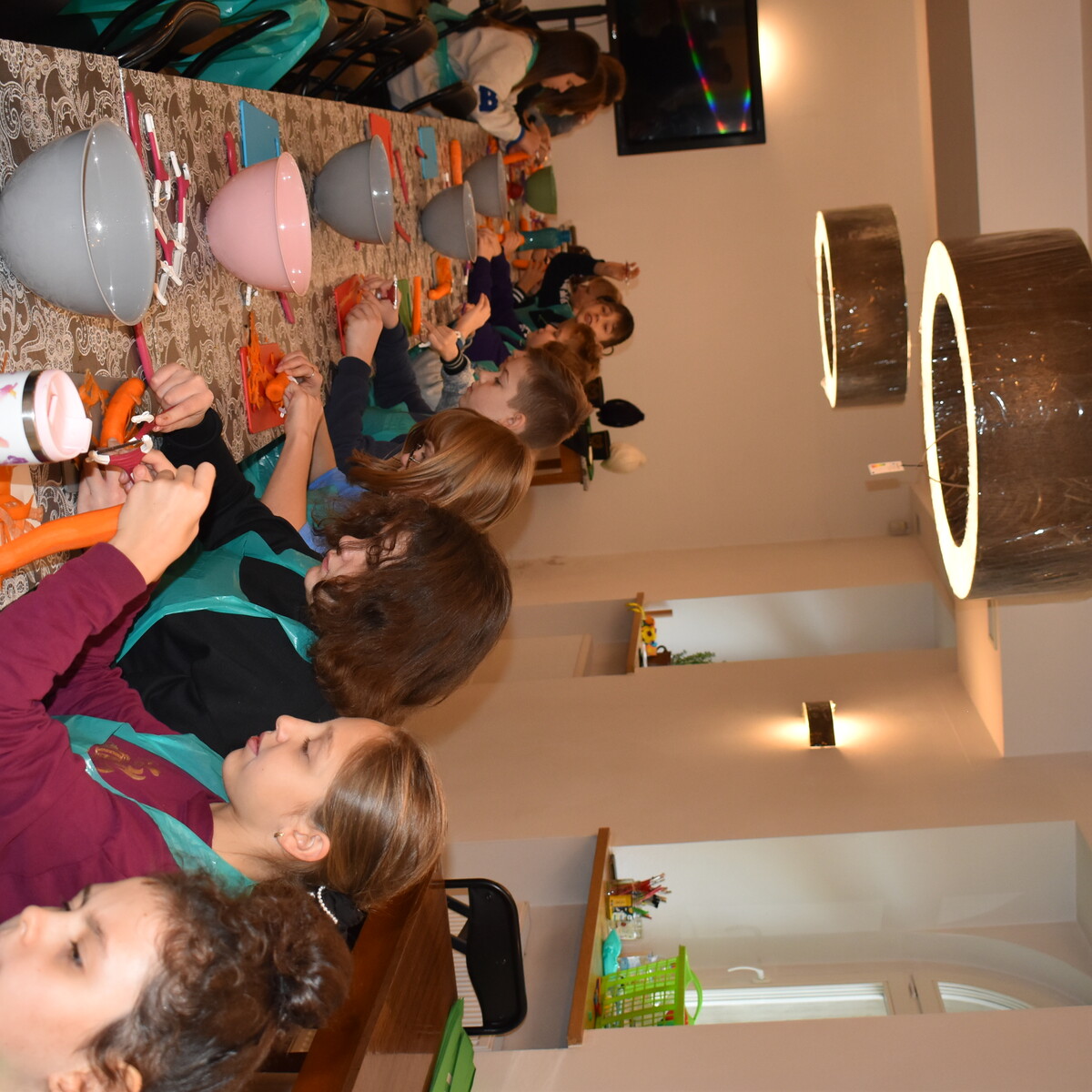 W ubiegłym roku Muzeum Miejskie im. Maksymiliana Chroboka przystąpiło do piątej edycji programu "Moje miejsce na Ziemi" i otrzymało dotację z Fundacji ORLEN na sfinansowanie projektu "Zielone muzeum, czyli etnołogródek na placu".  / fot. Muzeum Miejskie