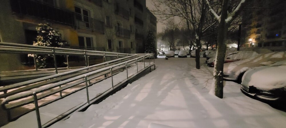 Ostatnie opady śniegu oraz niskie temperatury spowodowały, że poczuliśmy klimat ferii. Jak wygląda miasto przysypane śniegiem? Sprawdźcie w naszej galerii!

fot. Zdjęcia Czytelników