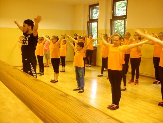 Zwycięzca You Can Dance na zajęciach Formacji Tanecznej Diament